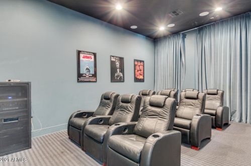 3302 7th St, Phoenix AZ  85014-5445 exterior