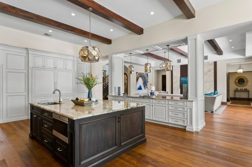 2621 Dundee St, Tampa FL  33629-7516 exterior