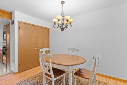 7032 Ardara Ave, Milwaukee WI 53209-2922 exterior