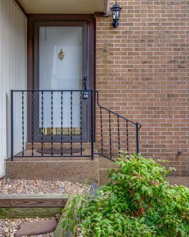 1038 Heritage Dr, Madison TN  37115-2635 exterior