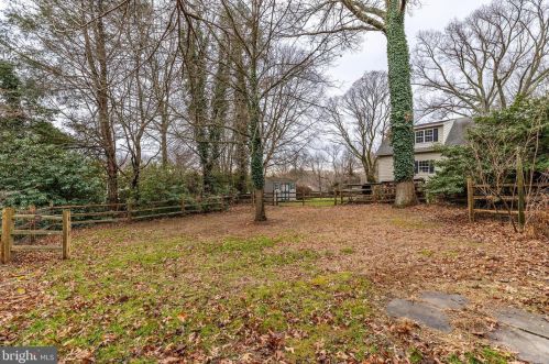 220 Media Sta Rd, Media PA 19063-4749 exterior