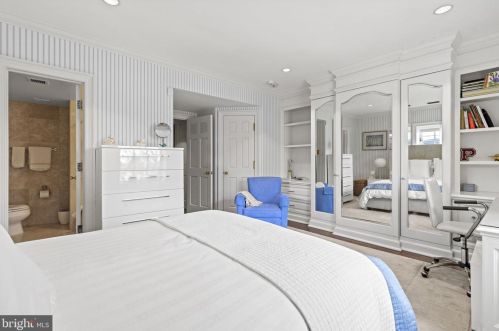 3005 45th St, Washington DC 20016-3528 exterior