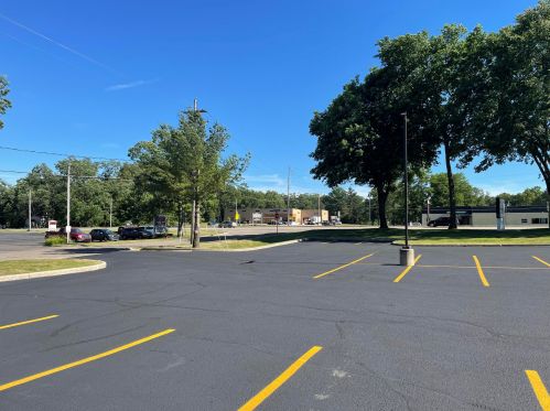 101 Sherman St, Allegan MI  49010-1084 exterior