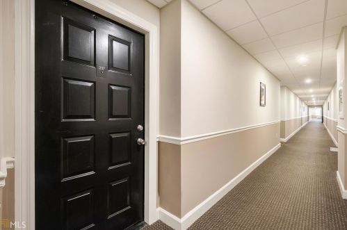 3655 Habersham Rd, Atlanta GA  30305-1142 exterior