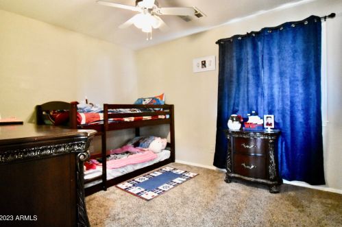 3109 72nd Ln, Phoenix AZ  85043-7822 exterior