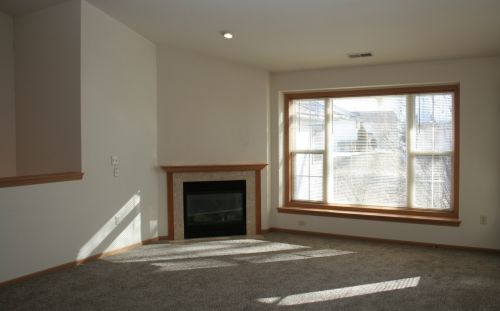 1519 92nd St, Sturtevant, WI 53177-1875