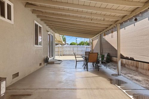 545 Quincy Rd, Turlock CA  95380-4329 exterior