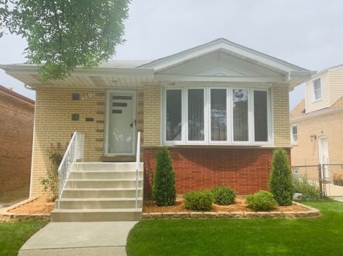 5812 Natoma Ave, Chicago, IL 60631-3131