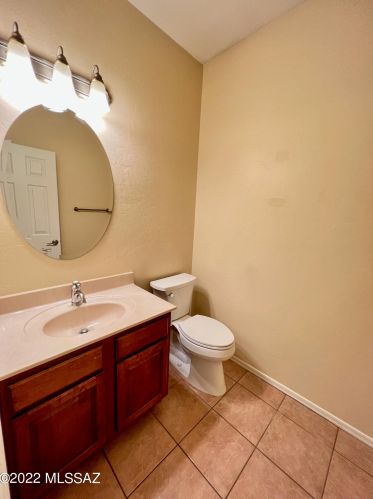 4051 Still Canyon Pass, Tucson AZ  85745-4166 exterior