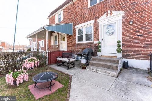 620 Beech Ave, Manor, PA 19036-1002