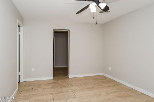 2211 54th Ln, Phoenix AZ  85035-3701 exterior