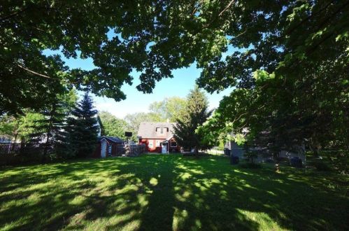 1008 Washington St, Waterford, MN 55057-2851