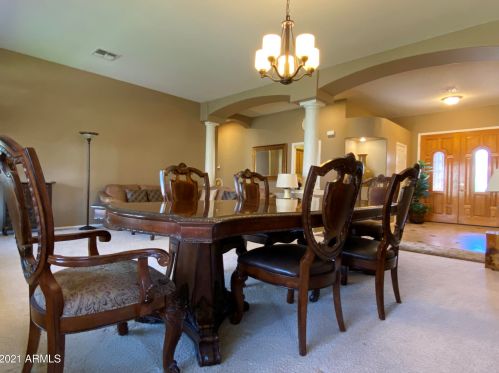 4142 La Costa Dr, Chandler AZ  85249-7186 exterior