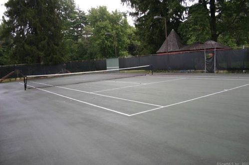 97 Holmes Rd, Ridgefield CT  06877-4303 exterior