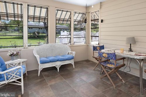 1 Bedford Dr, Trenton NJ exterior