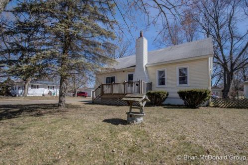 2100 Collingwood Ave, Wyoming MI  exterior