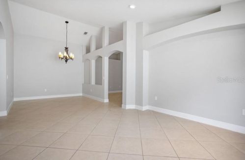 10124 Arbor Run Dr, Tampa FL  33647-2902 exterior