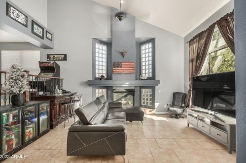 2122 Apache Rain Rd, Phoenix AZ  85085-5084 exterior