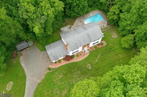 118 Stillwater Sta Rd, Fredon NJ 07860-5054 exterior