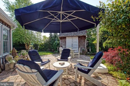 300 Gills Nck Rd, Lewes DE 19958-1425 exterior