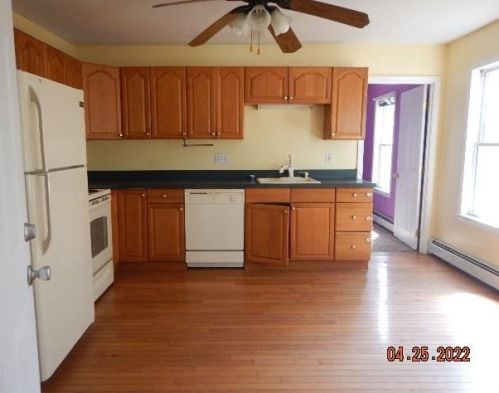 494 Wood Ave, Woonsocket RI 02895-2131 exterior