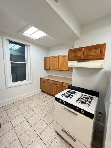 3824 Emerald Ave, Chicago IL 60609-4412 exterior