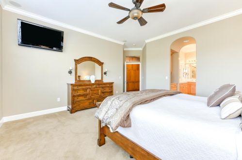 4054 Borders Dr, Folsom CA 95762-5415 exterior