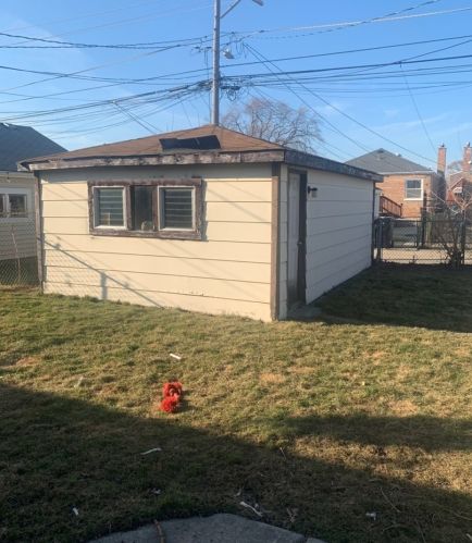 3720 80th St, Chicago IL 60652-2416 exterior