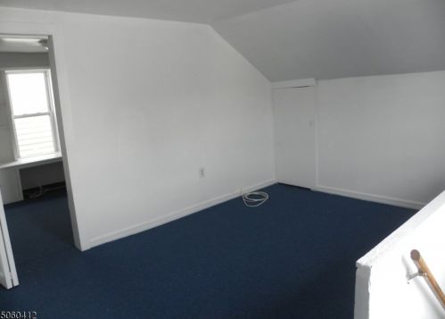 89 Hopper St, Paterson NJ 07508-2037 exterior