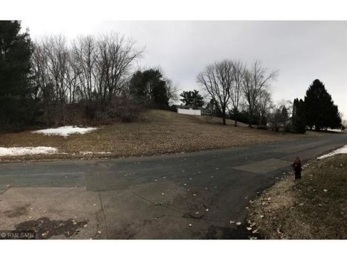 1606 1 St, Stillwater MN  55082-5872 exterior