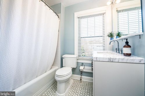 1315 Jackson St, Washington DC 20017-4025 exterior