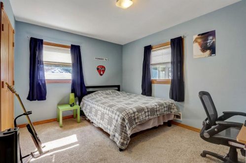 732 97, Milwaukee WI 53214-2618 exterior