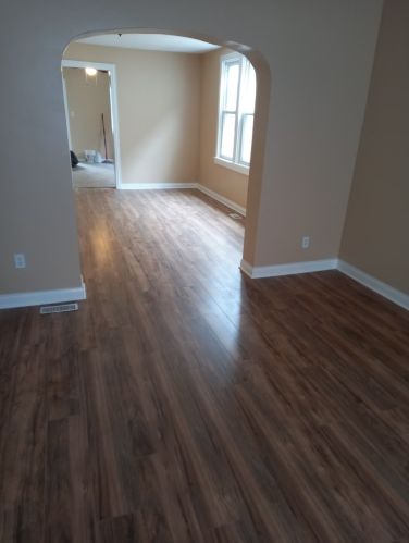 8931 Houston Ave, Chicago IL 60617-3239 exterior