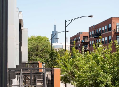 2240 Madison St, Chicago, IL 60612-2375