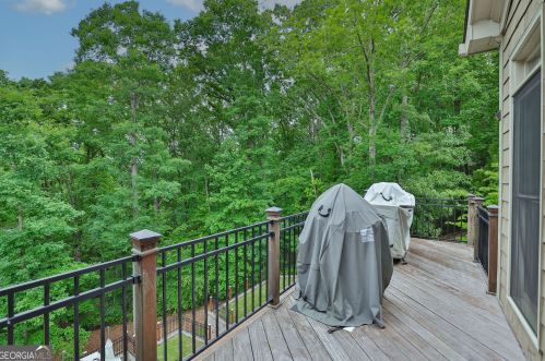 8069 Kenstone Ct, Atlanta GA 30350-4160 exterior