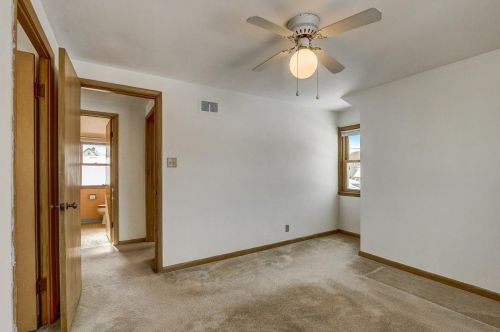 2529 70, Milwaukee WI 53223-2114 exterior