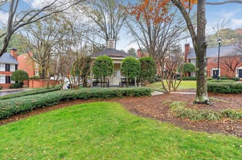 502 Defoors Ml Cir, Atlanta GA 30318-2354 exterior