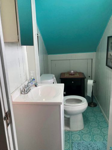 1425 9th Ave, Duluth MN 55810-2741 exterior