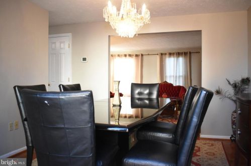 2843 Schubert Dr, Silver Spring MD 20904-6886 exterior