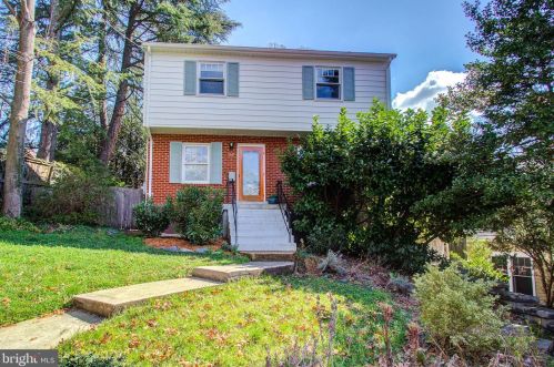 24 Pine Ave, Silver Spring, MD 20912-4677