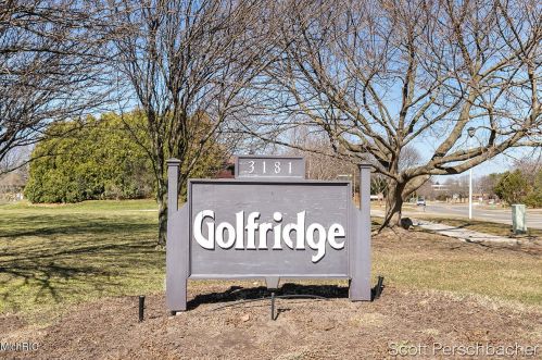 3181 Charlevoix Dr, Grand Rapids MI 49546-7060 exterior