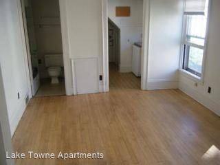 622 Howard Pl, Madison WI  53703-1291 exterior