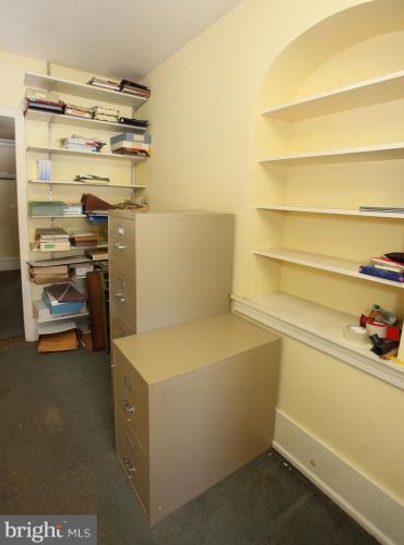 223 Washington St, Huntingdon PA 16652-1525 exterior