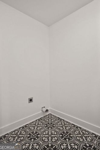 1179 Edgefield Dr, Atlanta GA  30310-3716 exterior