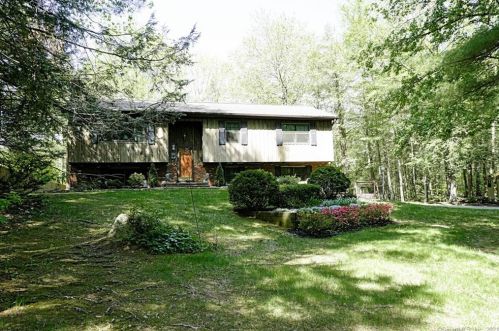 325 Guerdat Rd, Torrington, CT 06790-2802