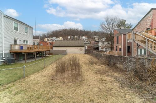 853 Spg Gdn Ave, Pittsburgh PA 15212-4232 exterior