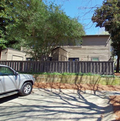 402 Cedar Chase Cir, Atlanta GA 30324-4294 exterior