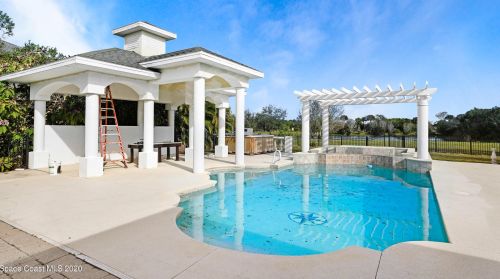 5217 Royal Paddock Way, Merritt Island FL 32953-7543 exterior