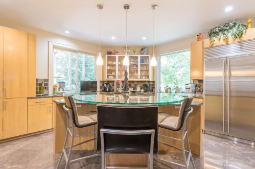 55 Finch Frst Trl, Atlanta GA 30327-4576 exterior