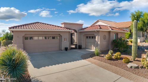 62145 Amberwood Dr, Tucson, AZ 85739-1837